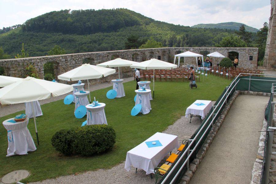 Ambiente Hochzeit im Rosengarten