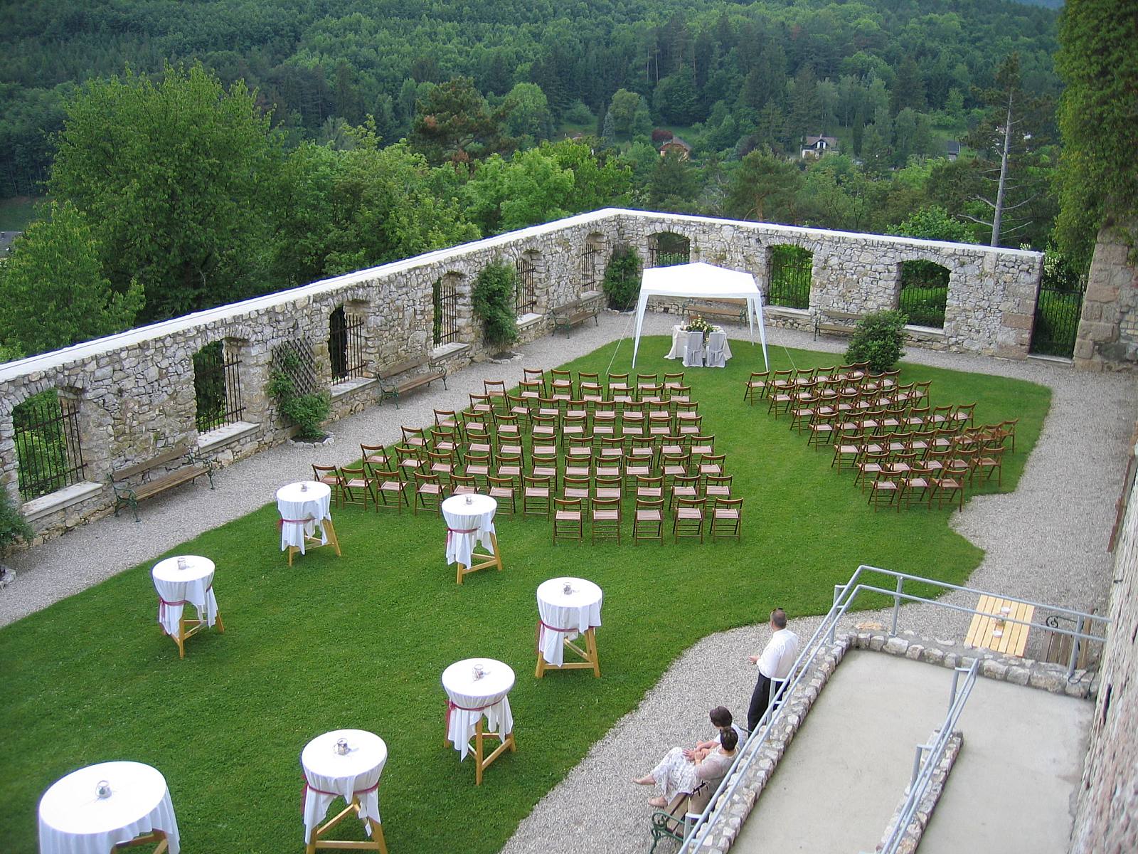 Ambiente Hochzeit im Rosengarten