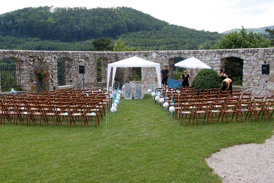 Ambiente Hochzeit im Rosengarten