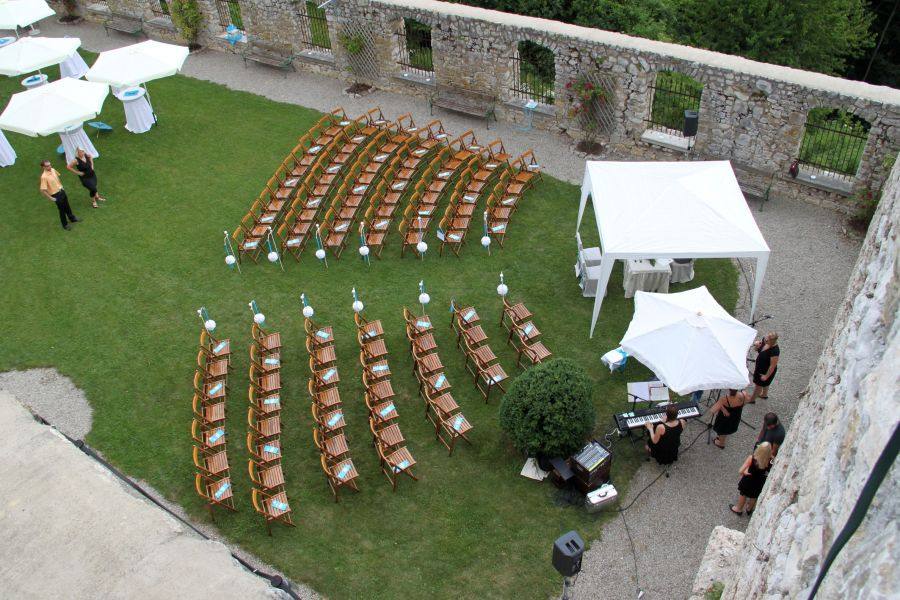 Ambiente Hochzeit im Rosengarten