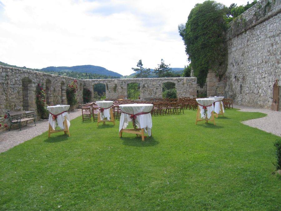 Ambiente Hochzeit im Rosengarten