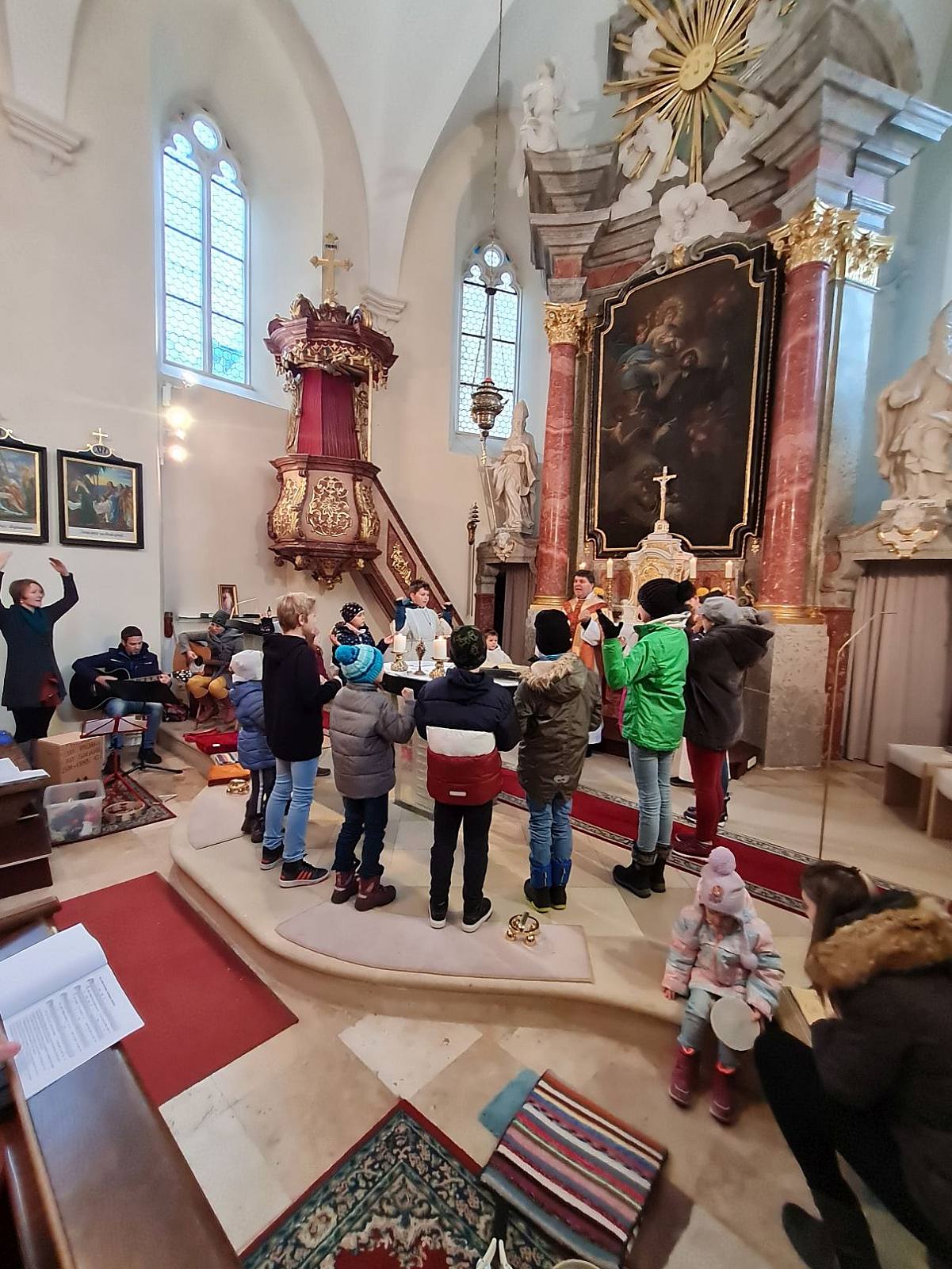 Familienmesse am Christkönigssonntag