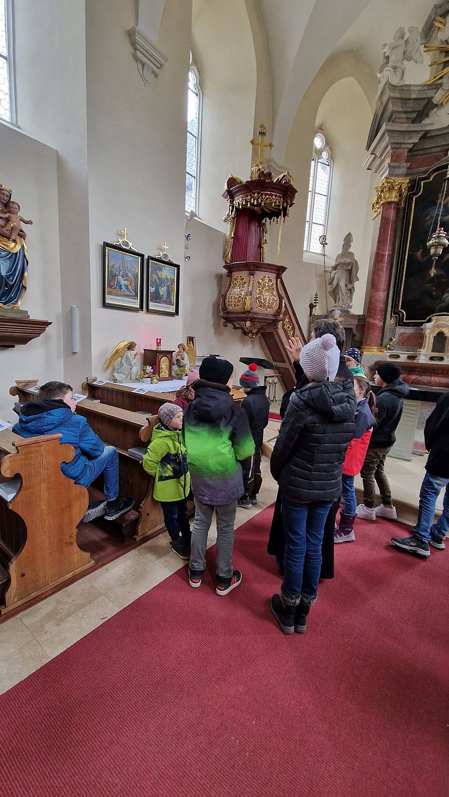 Kinderkreuzweg und Ratschen