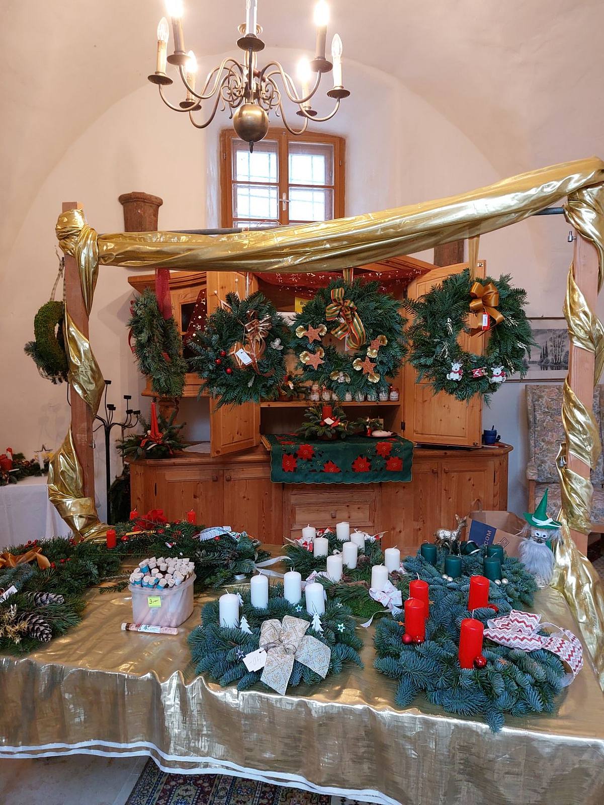 Adventmarkt Burg Neuhaus