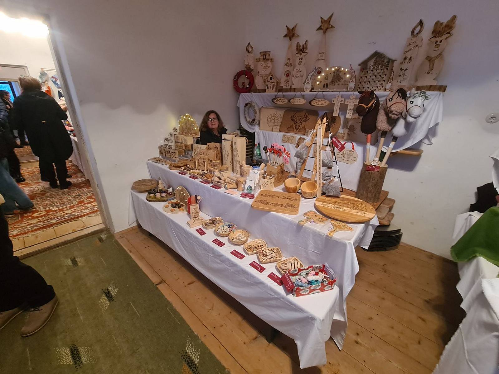 Adventmarkt Burg Neuhaus