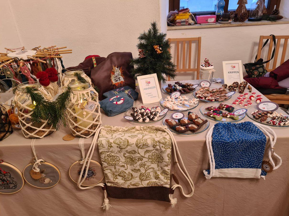 Adventmarkt Burg Neuhaus