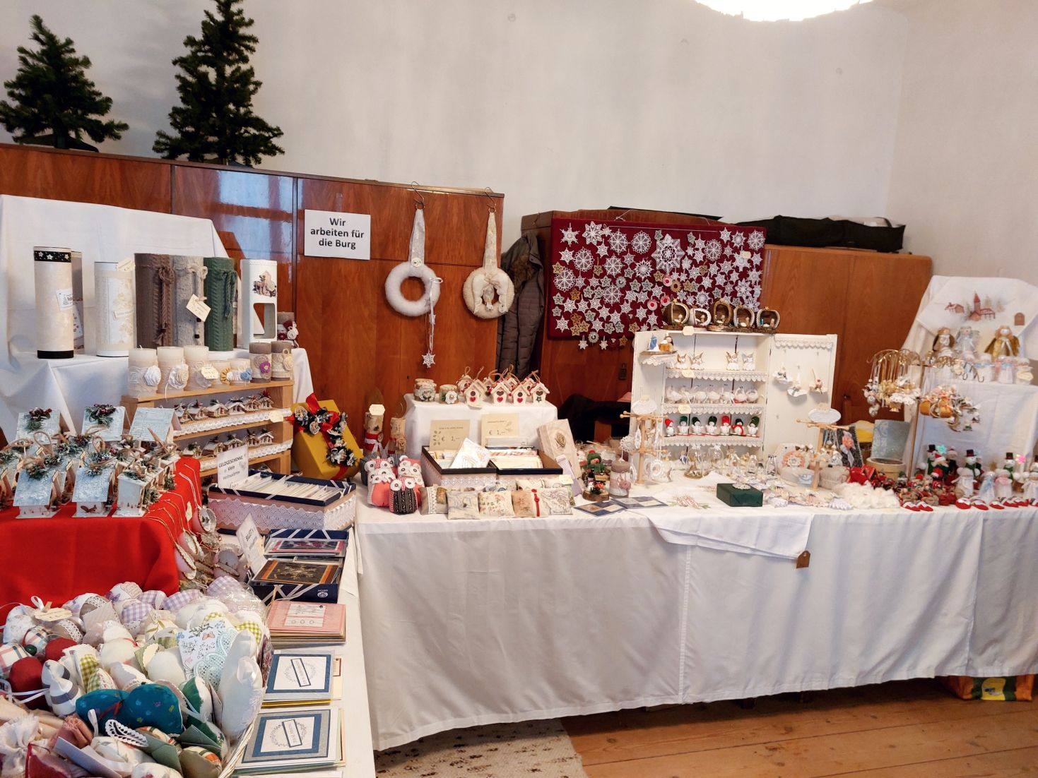 Adventmarkt Burg Neuhaus