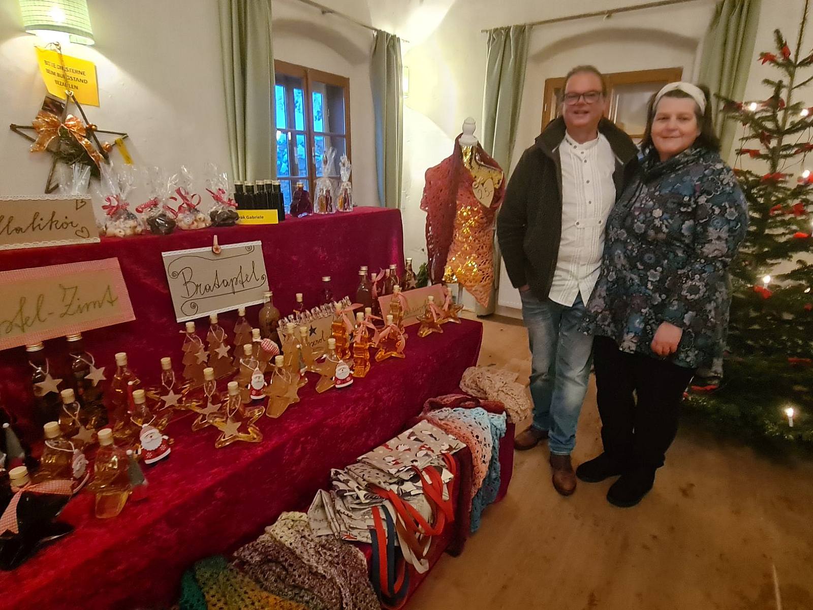 Adventmarkt Burg Neuhaus