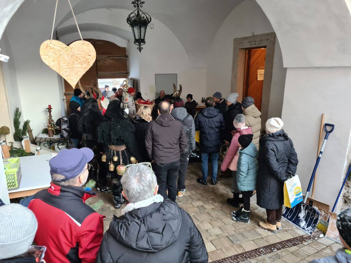 Adventmarkt Burg Neuhaus