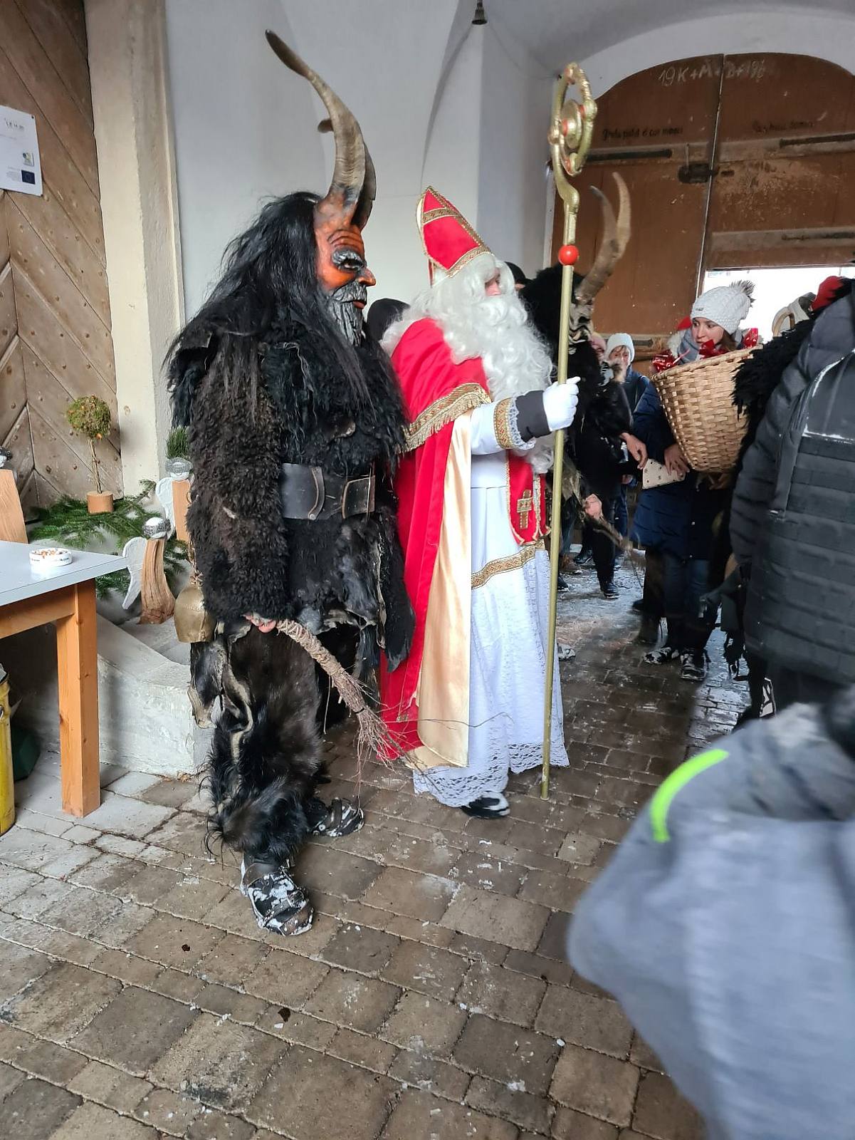 Adventmarkt Burg Neuhaus