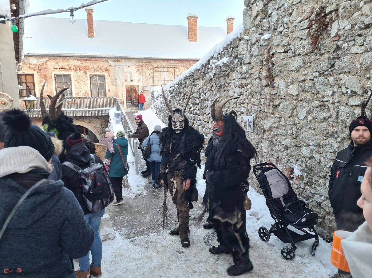 Adventmarkt Burg Neuhaus