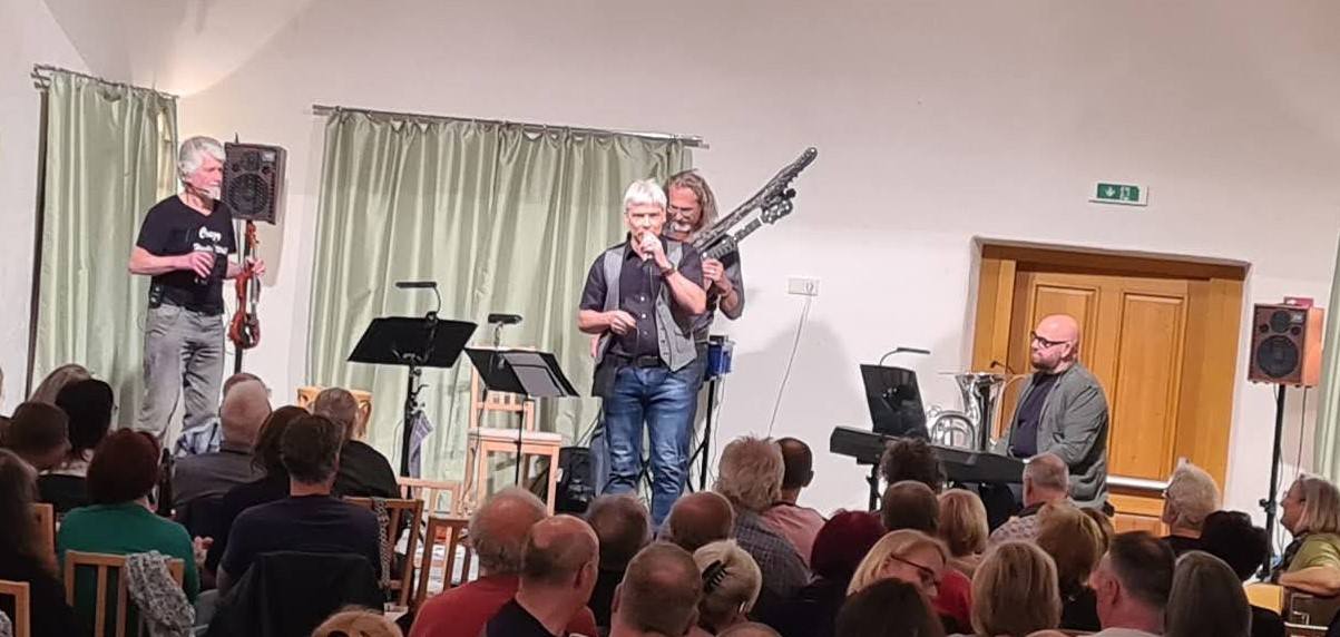 Kurt Ostbahn Tribute-Konzert - Joachim-Csaikl-Trio