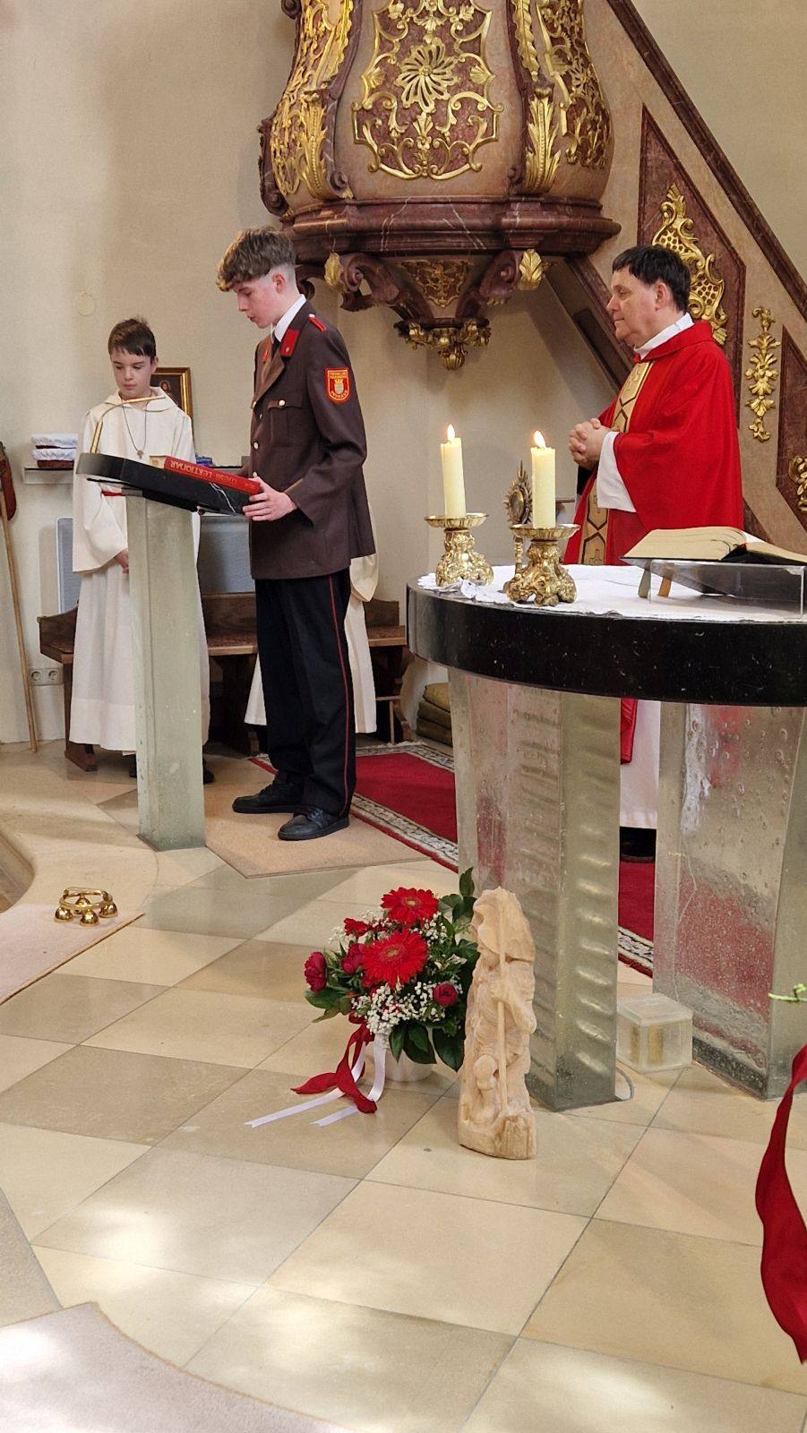 Flo & Jo Messe mit Kirchenchor Maria Raisenmarkt und FF Neuhaus