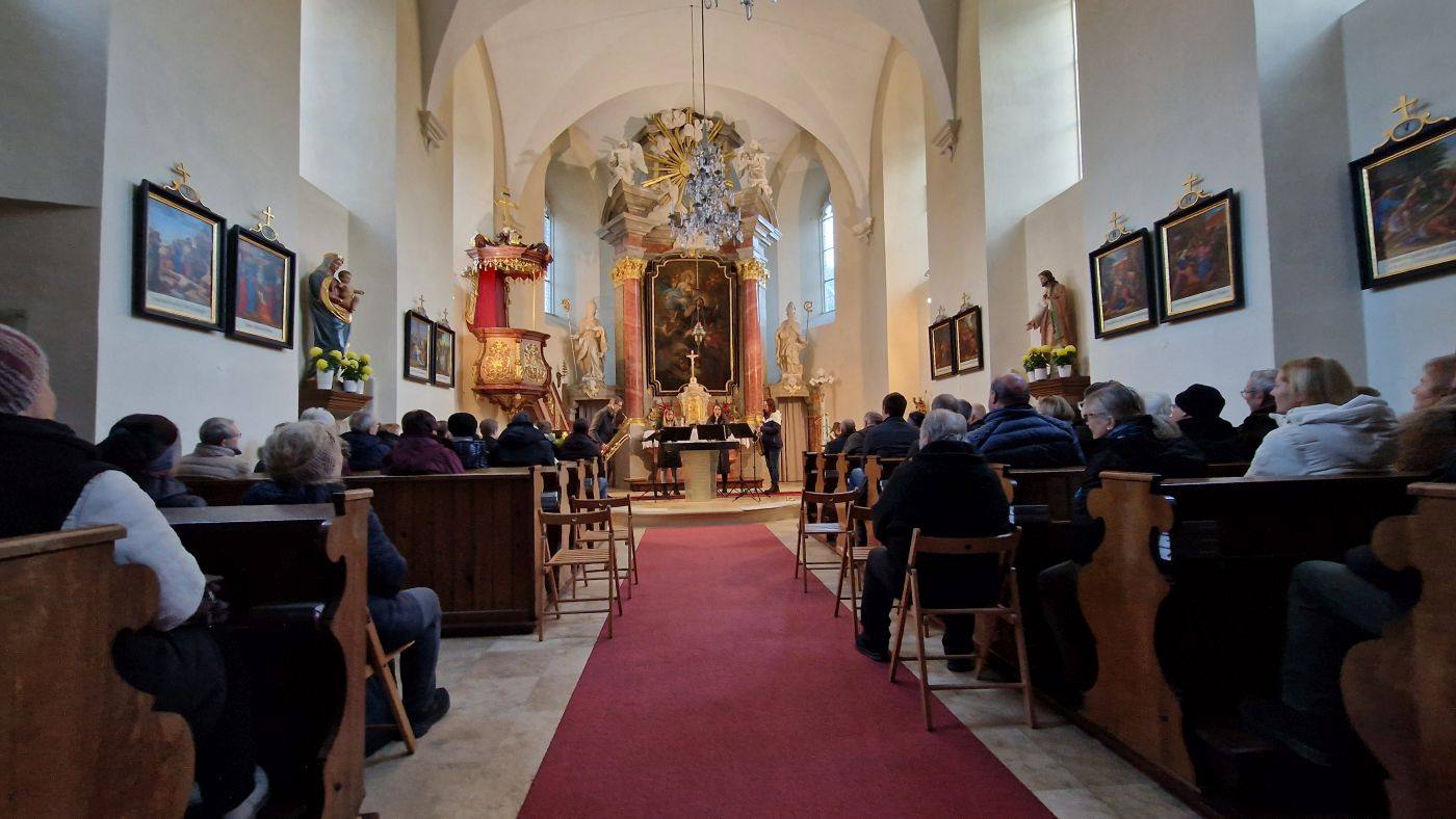 Adventmarkt 30.11. u 1.12.2024