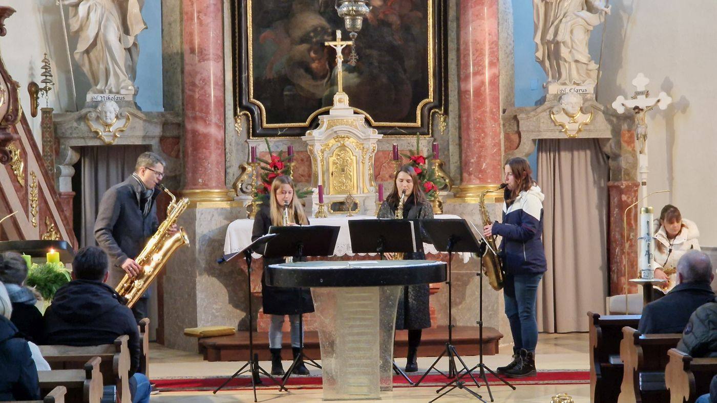 Adventmarkt 30.11. u 1.12.2024