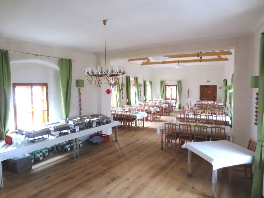 Burgsaal und Hochburg