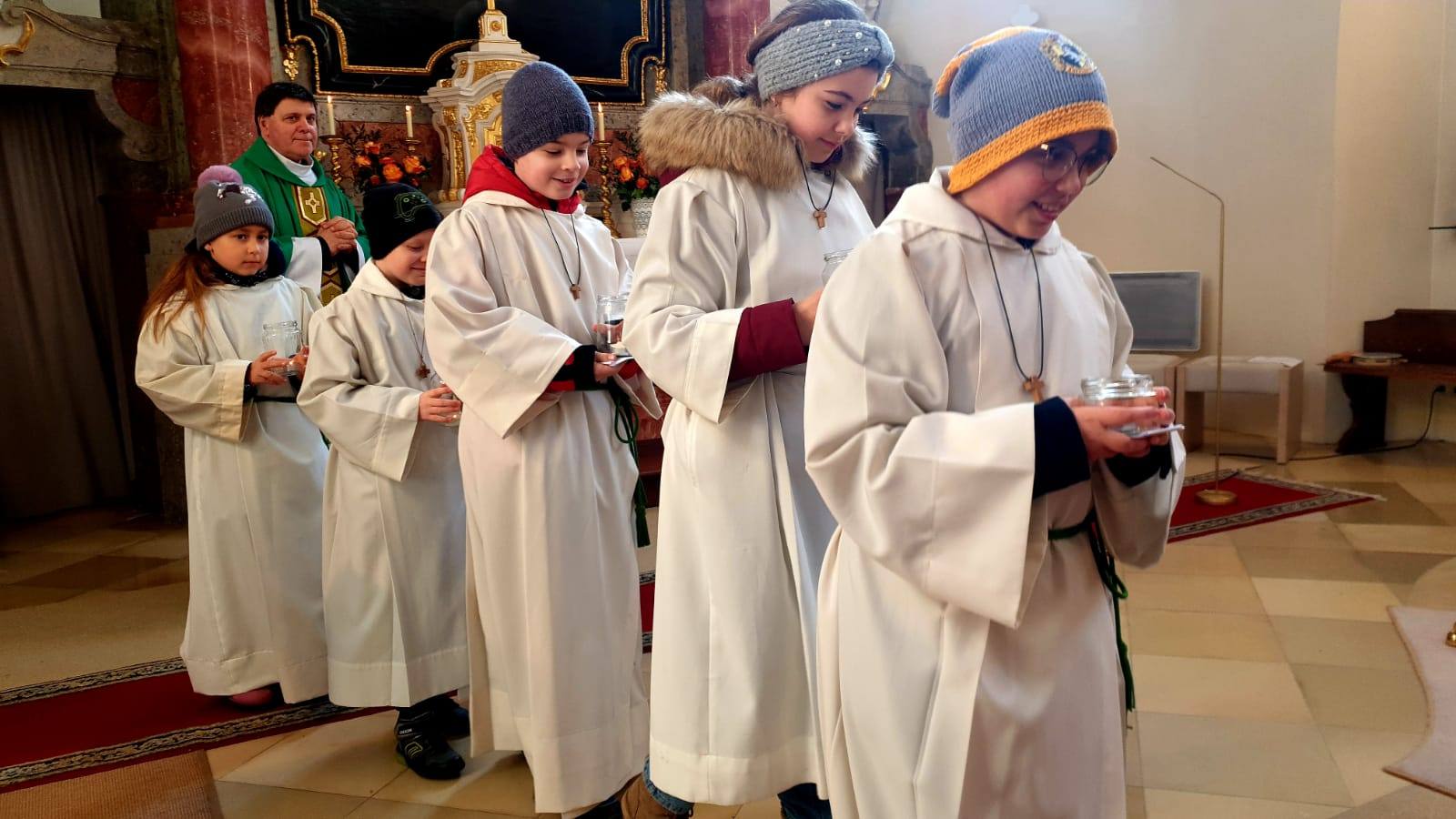 Hl. Messe am Faschingsonntag - Friedenskerzen