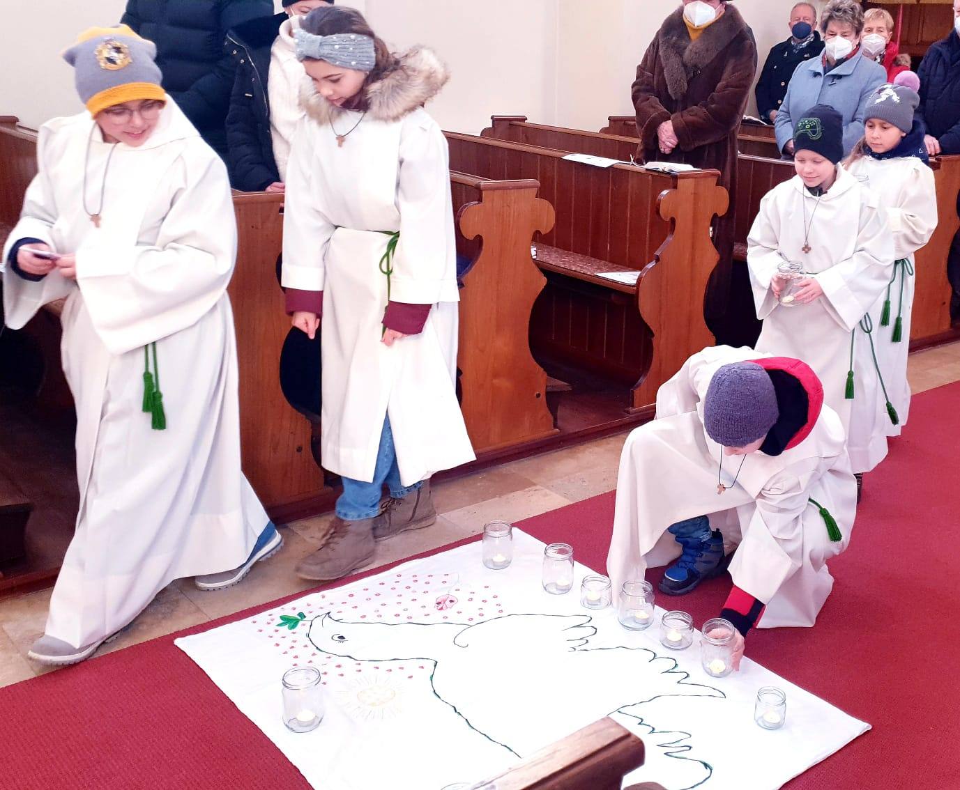 Hl. Messe am Faschingsonntag - Friedenskerzen