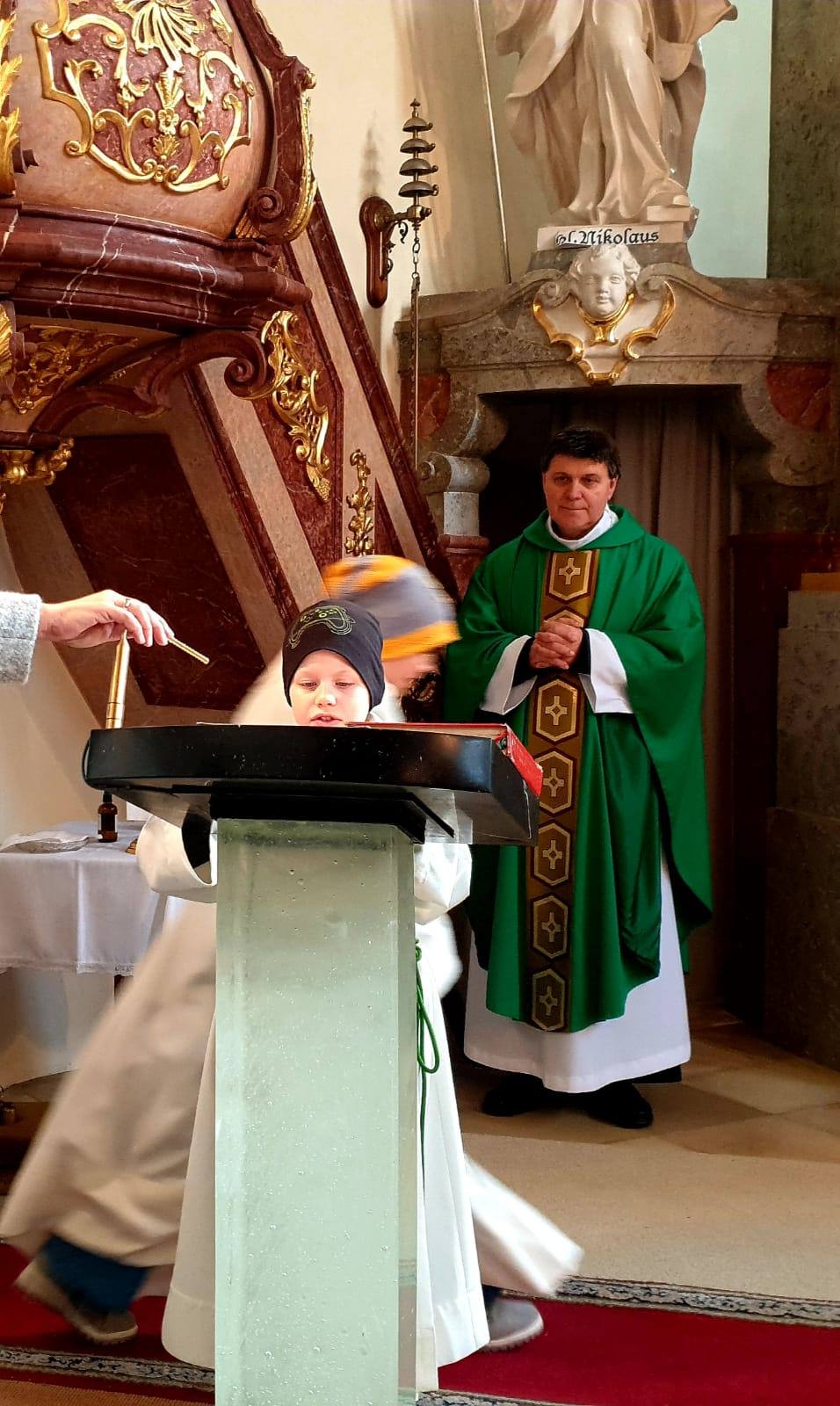 Hl. Messe am Faschingsonntag - Friedenskerzen