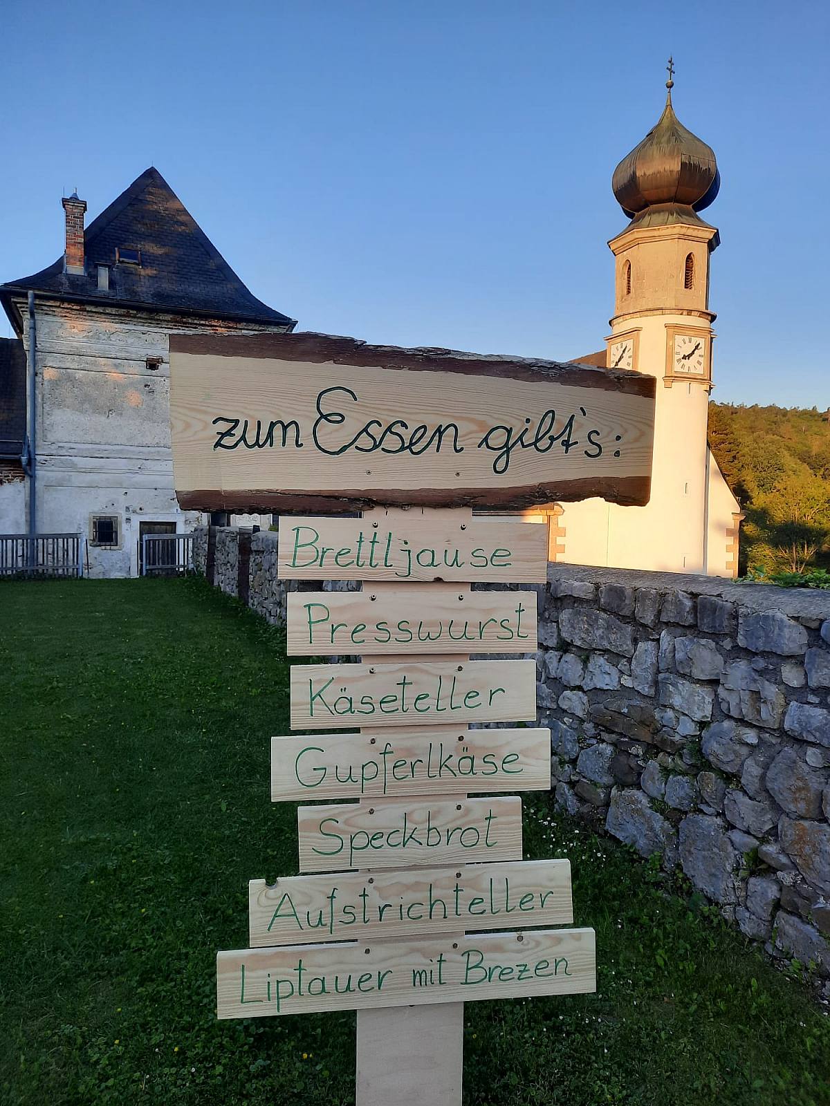 Burgheuriger am 11.6.2022