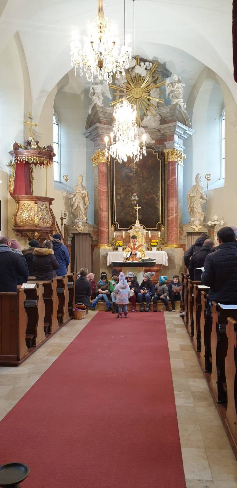 Familienmesse am Christkönigssonntag