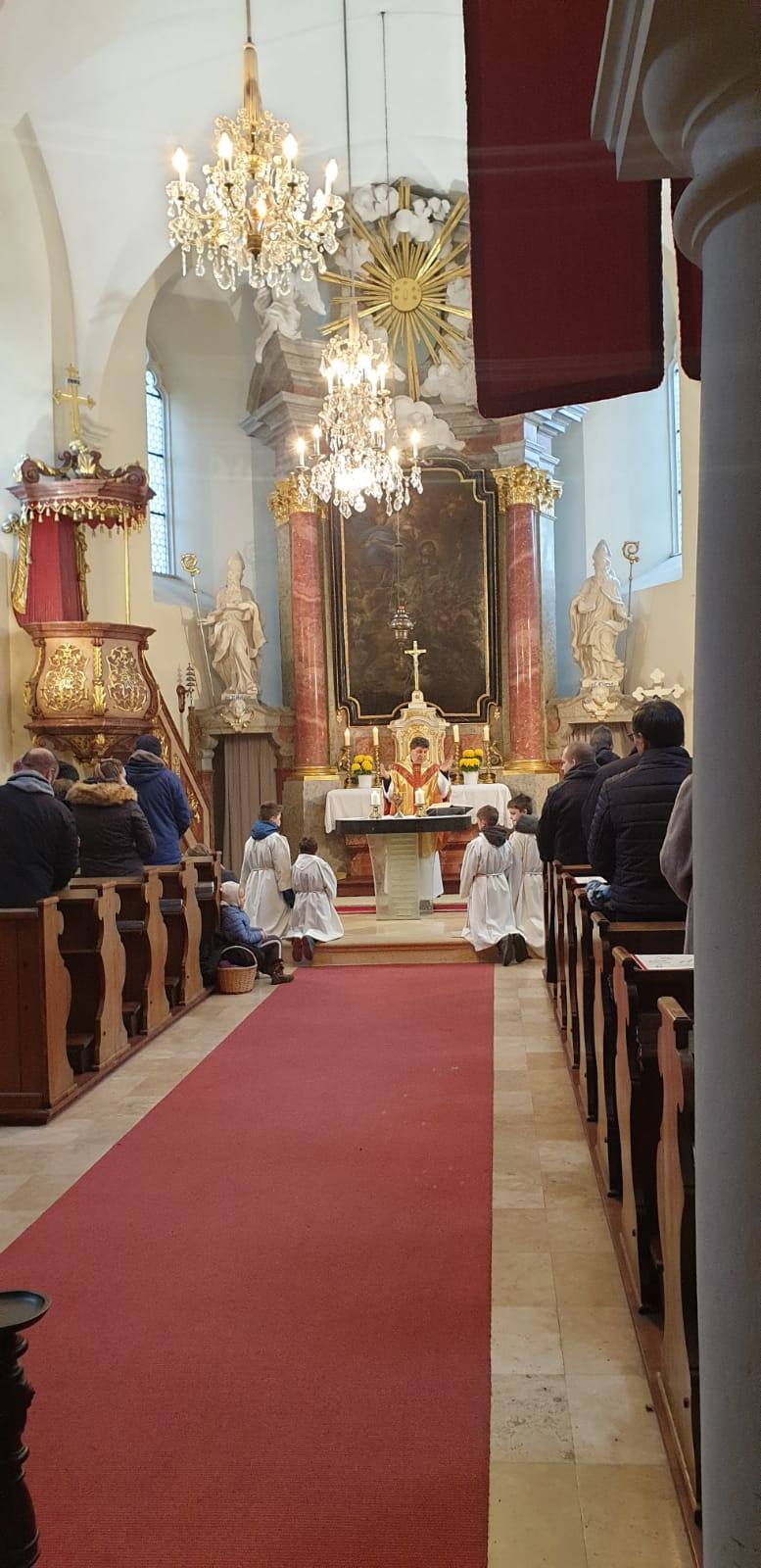 Familienmesse am Christkönigssonntag