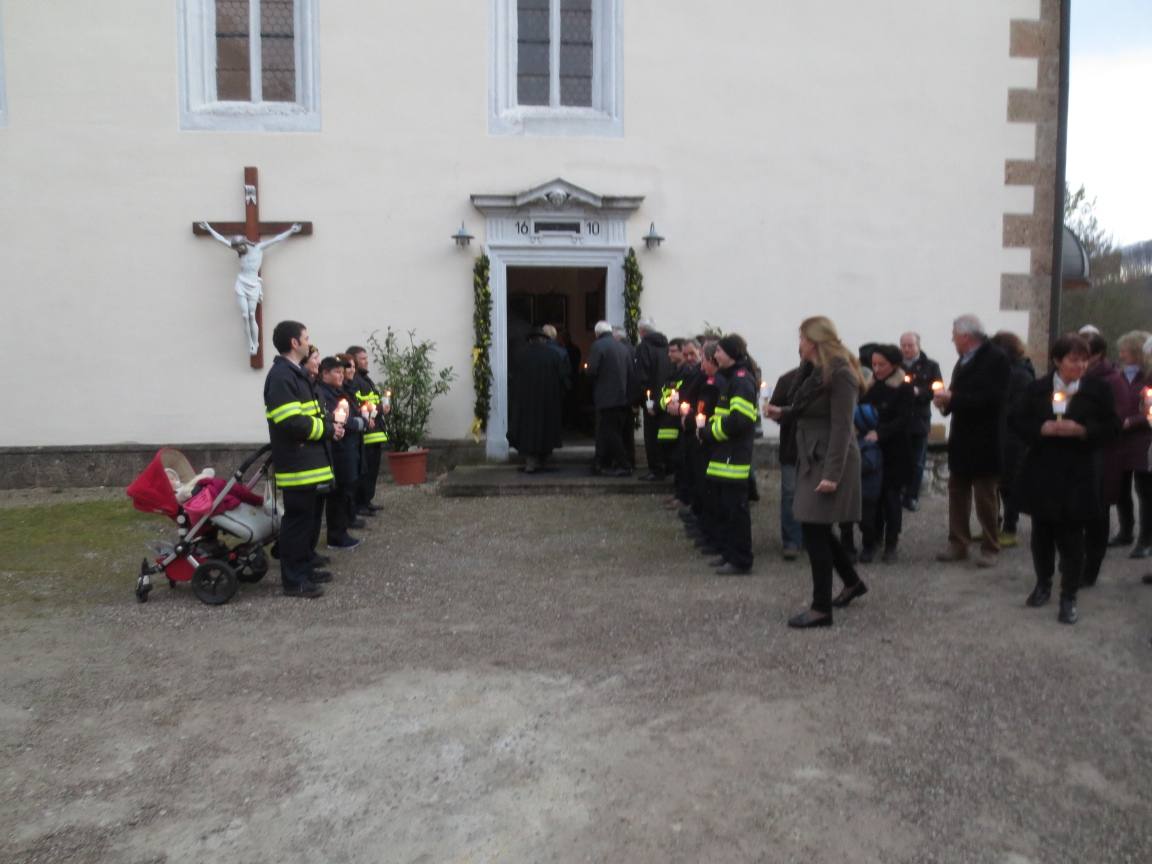 Ratschenkinder und Auferstehungsfeier