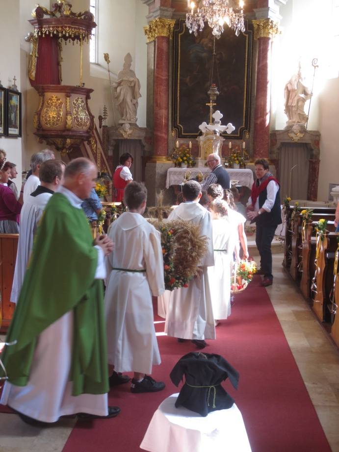 Silbernes Priesterjubiläum und Erntedank am 9.9.2018