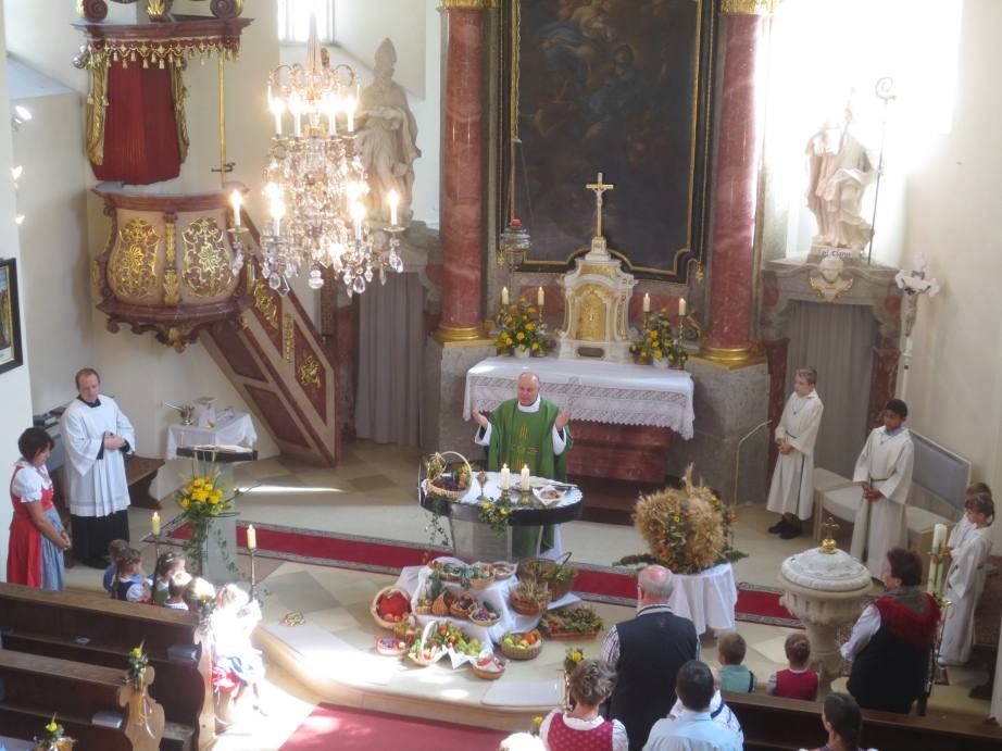 Silbernes Priesterjubiläum und Erntedank am 9.9.2018