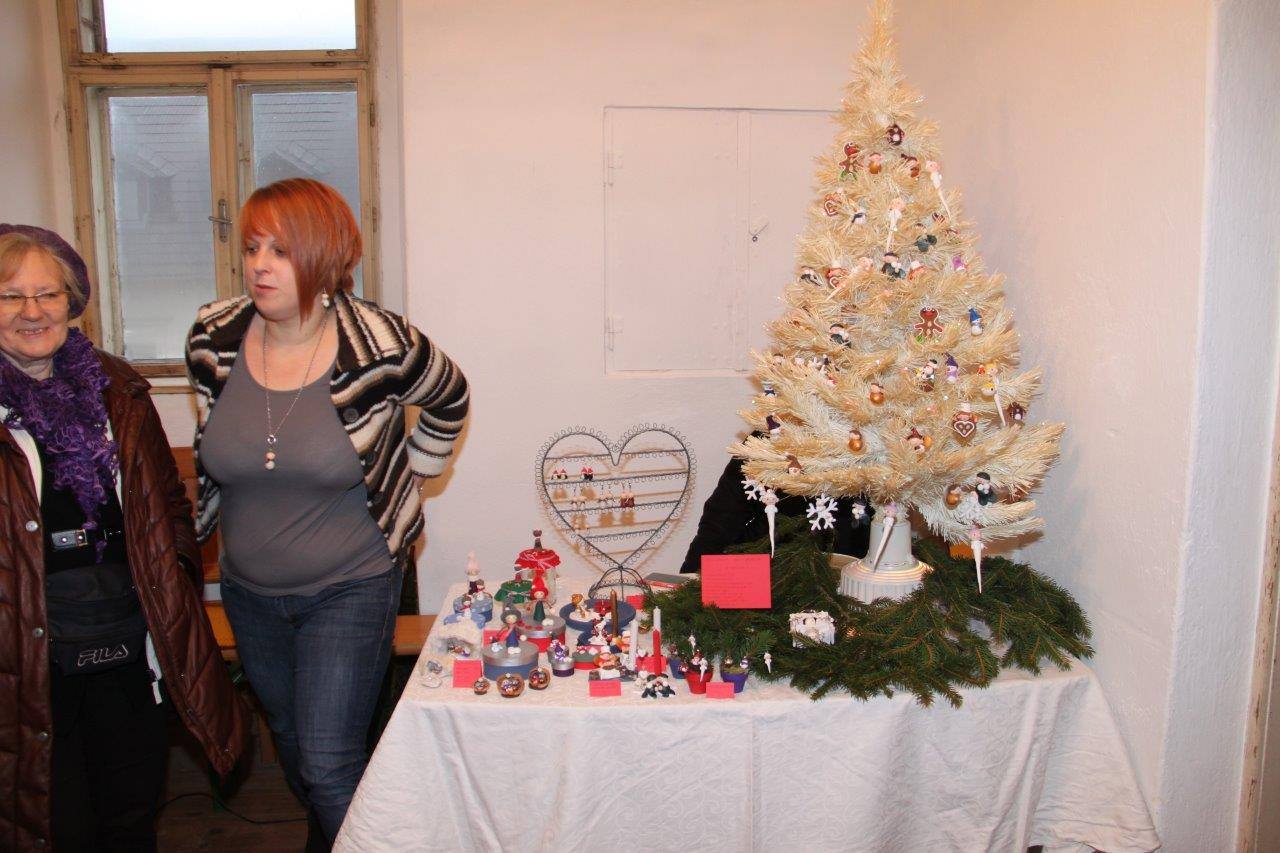 Adventmarkt und Adventkonzert