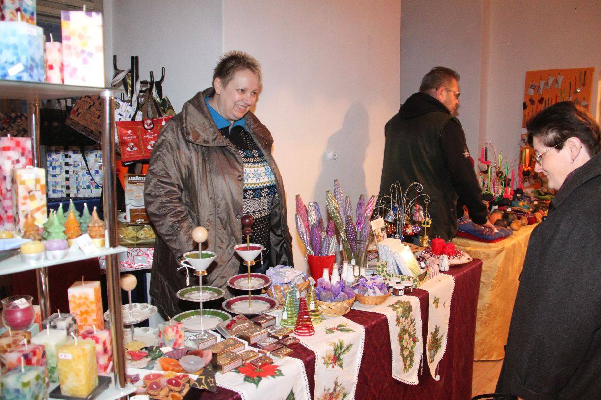 Adventmarkt