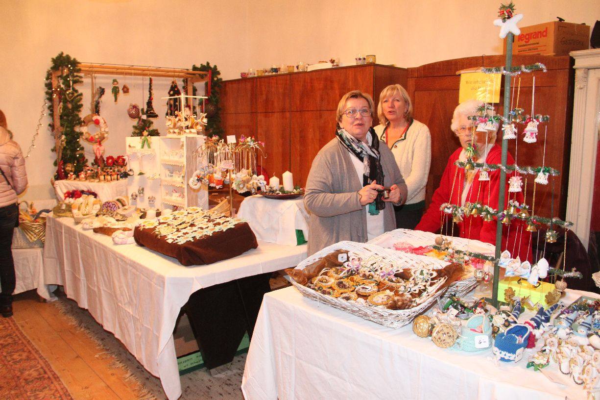 Adventmarkt