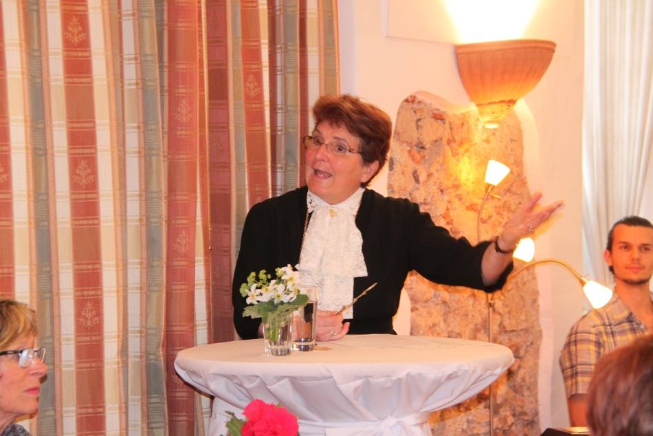 100. Burgtratsch am 1.6.2016