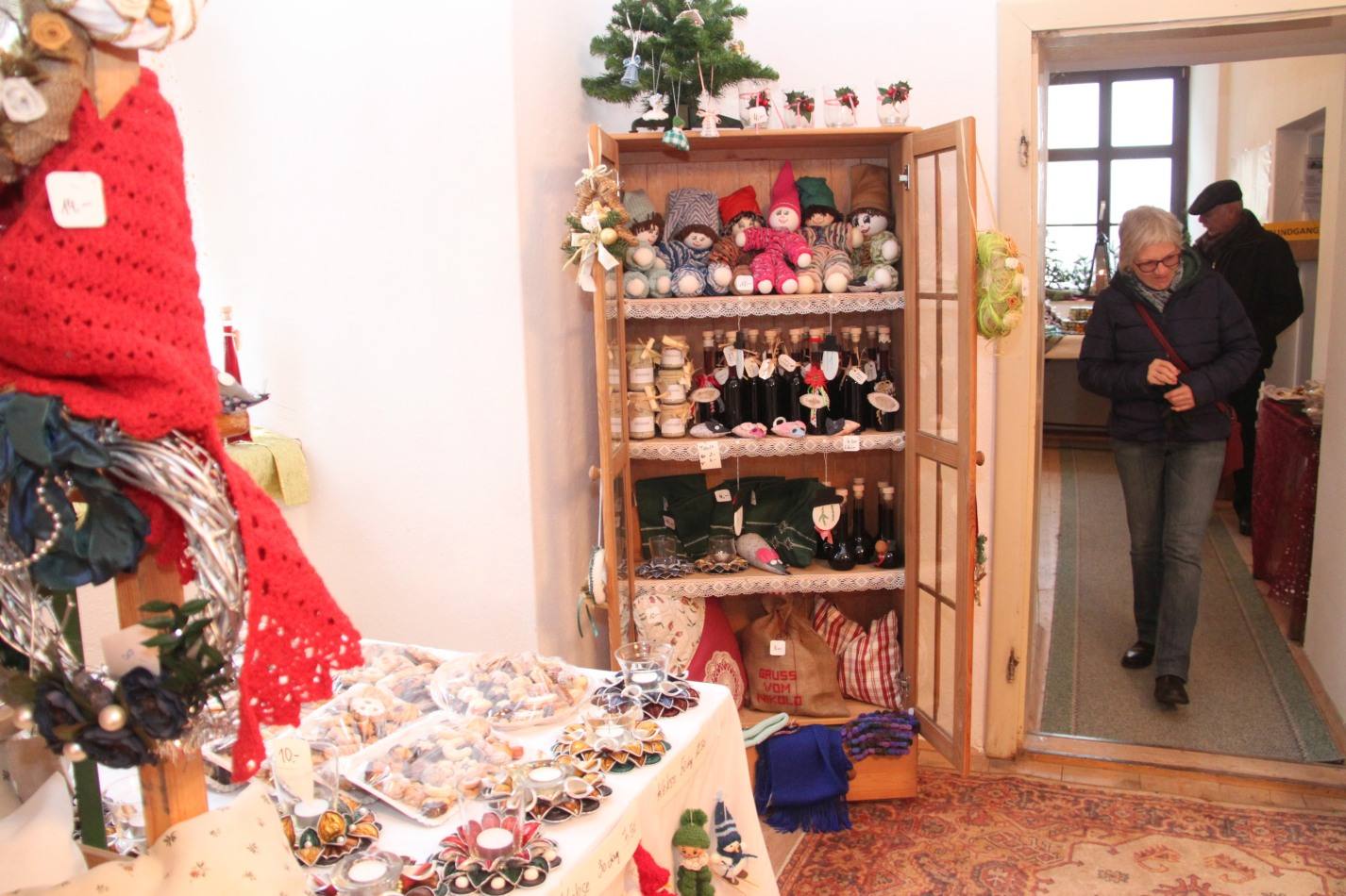 Adventmarkt Burg Neuhaus