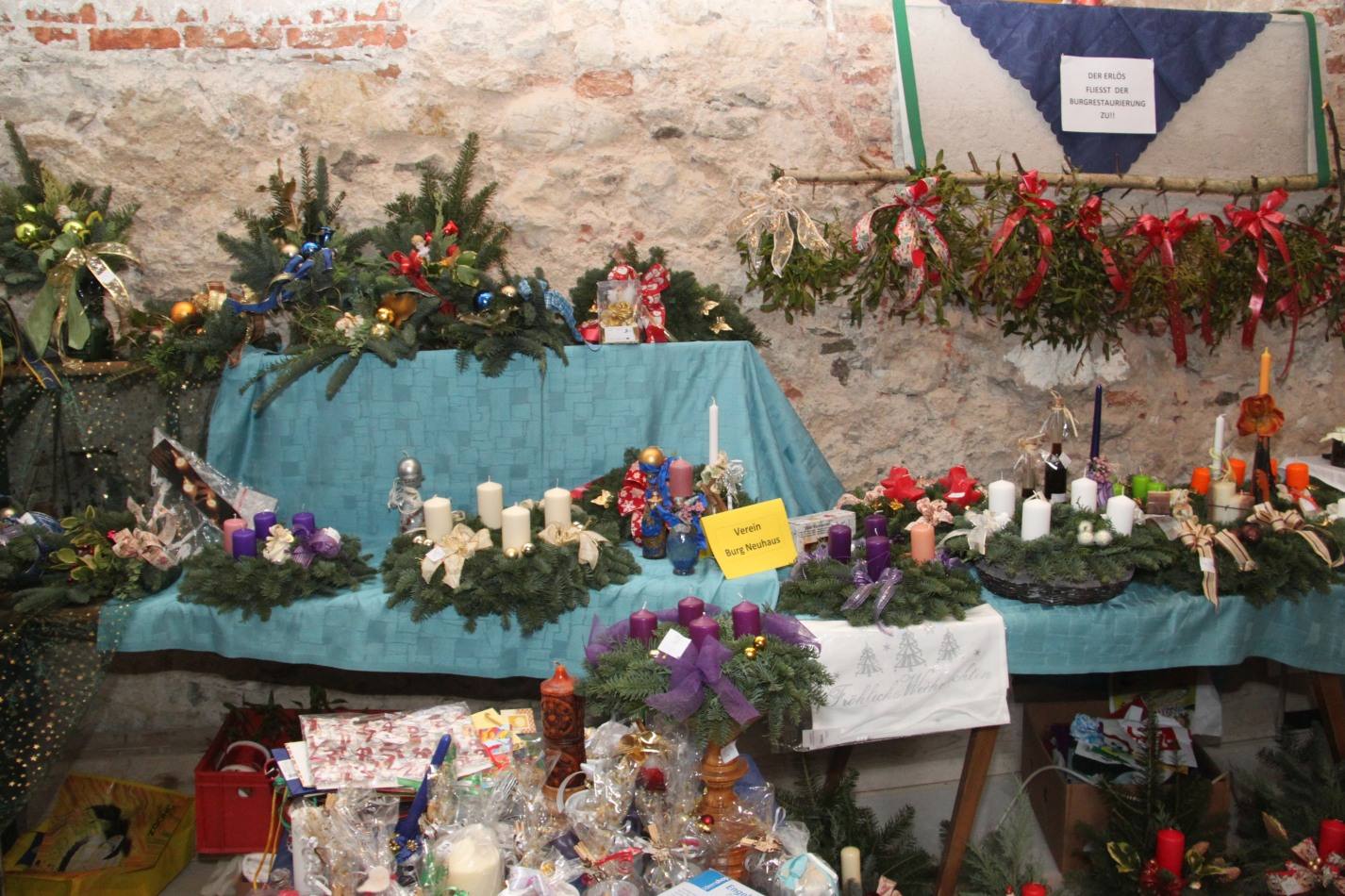 Adventmarkt Burg Neuhaus