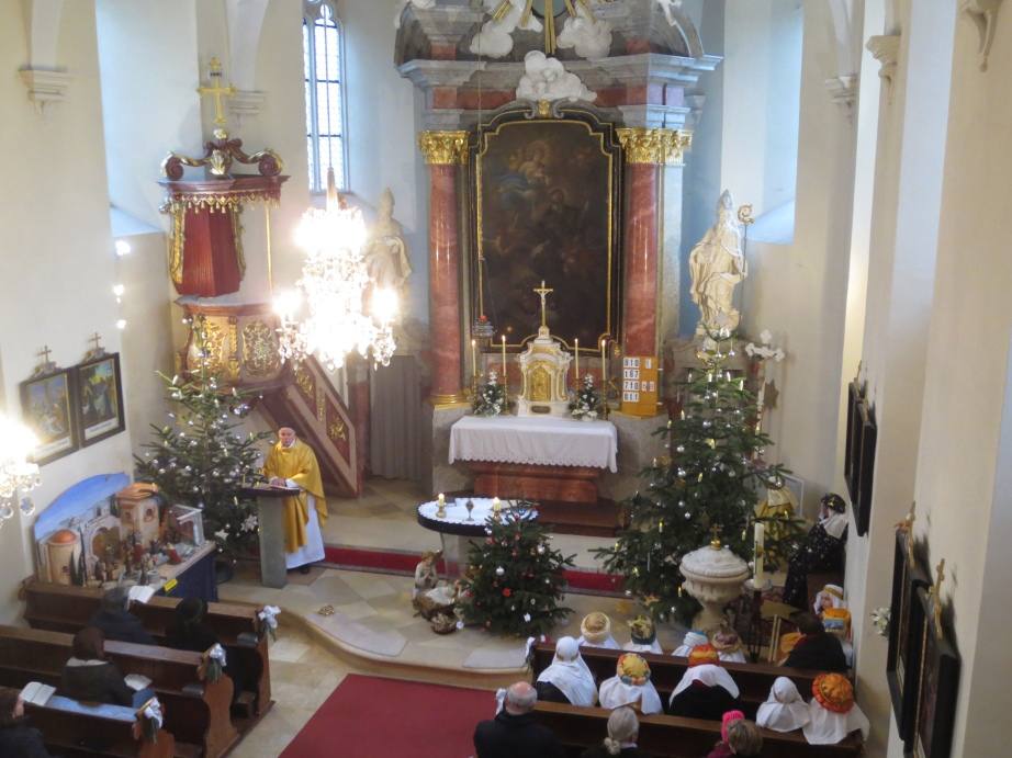 Sternsingen und Dreikönigsmesse