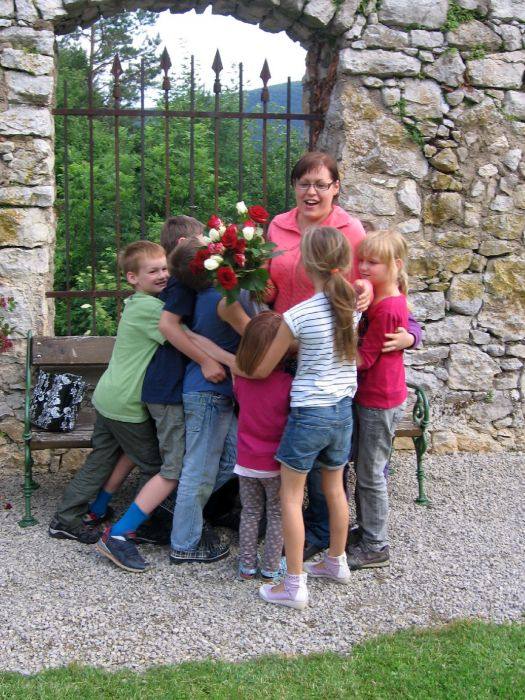Gratulation des Kinderkreises zu Michaelas Hochzeit