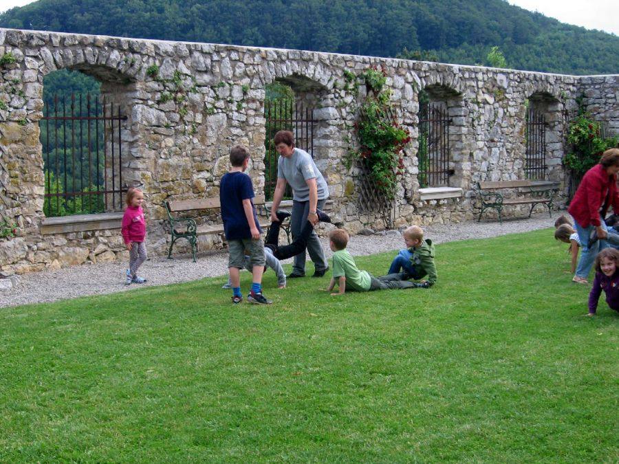 Gratulation des Kinderkreises zu Michaelas Hochzeit