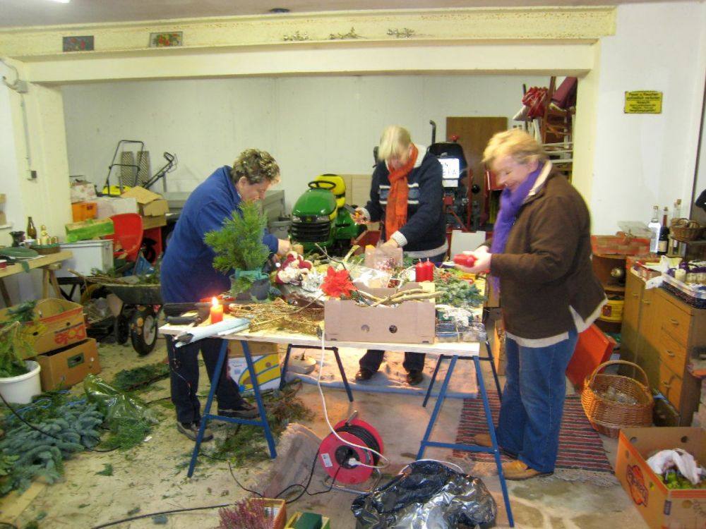 Adventmarkt und Konzert