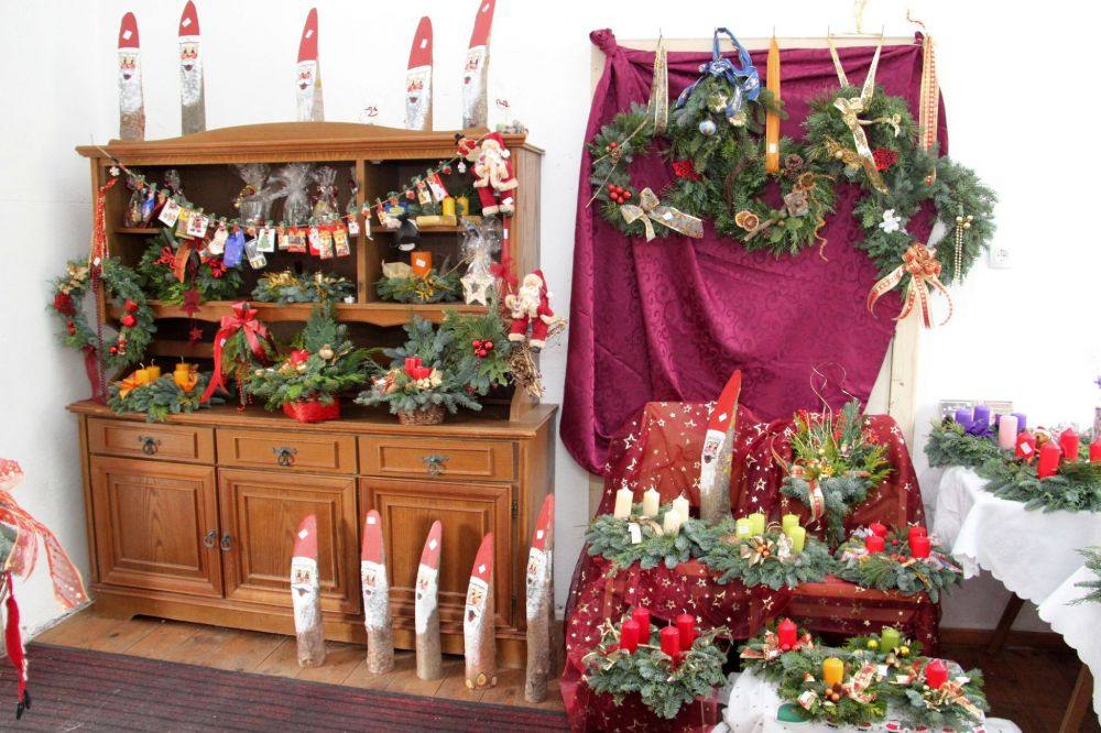 Adventmarkt und Konzert