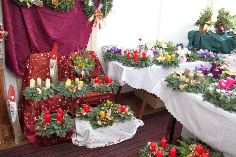 Adventmarkt und Konzert