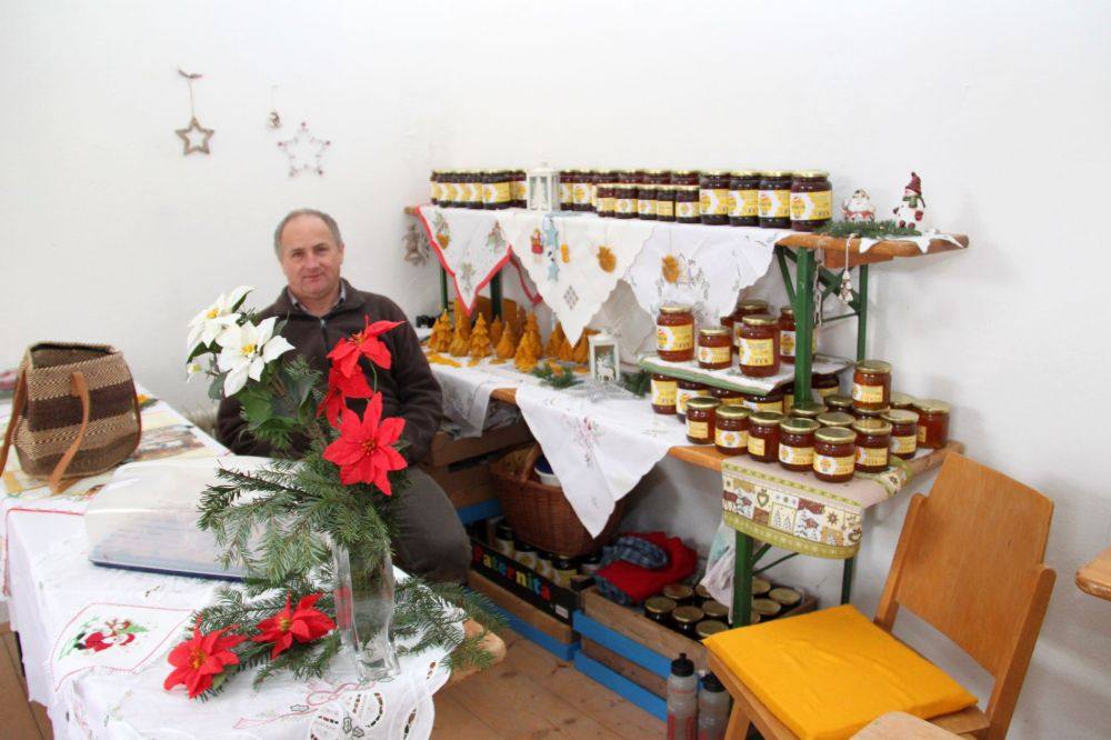 Adventmarkt und Konzert