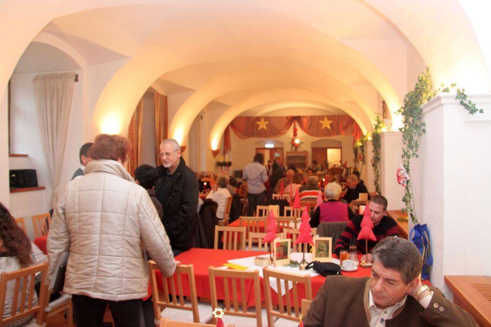 Adventmarkt und Konzert