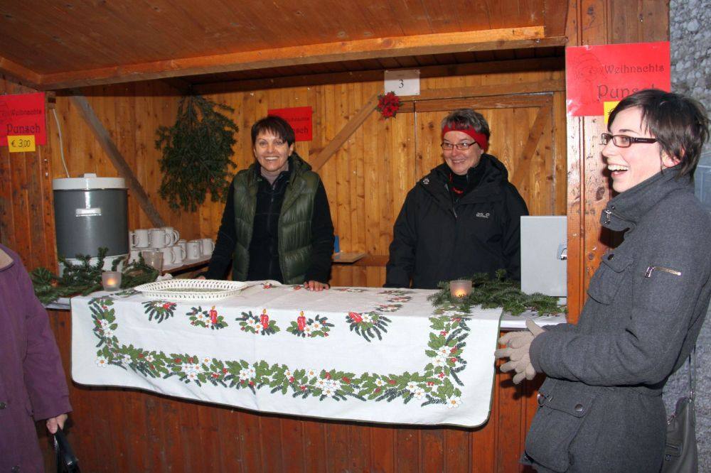 Adventmarkt und Konzert